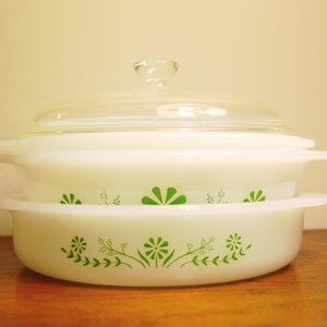 Glasbake Vintage Casserole Trio- MILKGLASS!